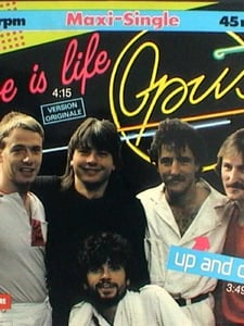 Live Is Life Imagen de portada