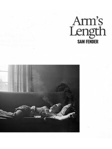 Arm's Length Pochette