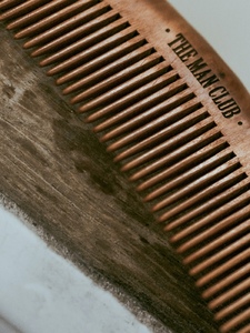 The Song Of The Comb Artwork