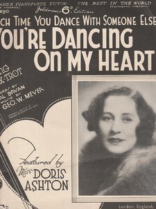 (Each Time You Dance With Someone Else) You're Dancing On My Heart Pochette