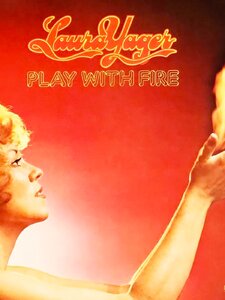 Play With Fire Pochette
