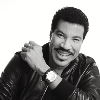 Lionel Richie Sheet Music Arrangements for Piano - OKTAV