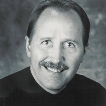 Dennis Alexander